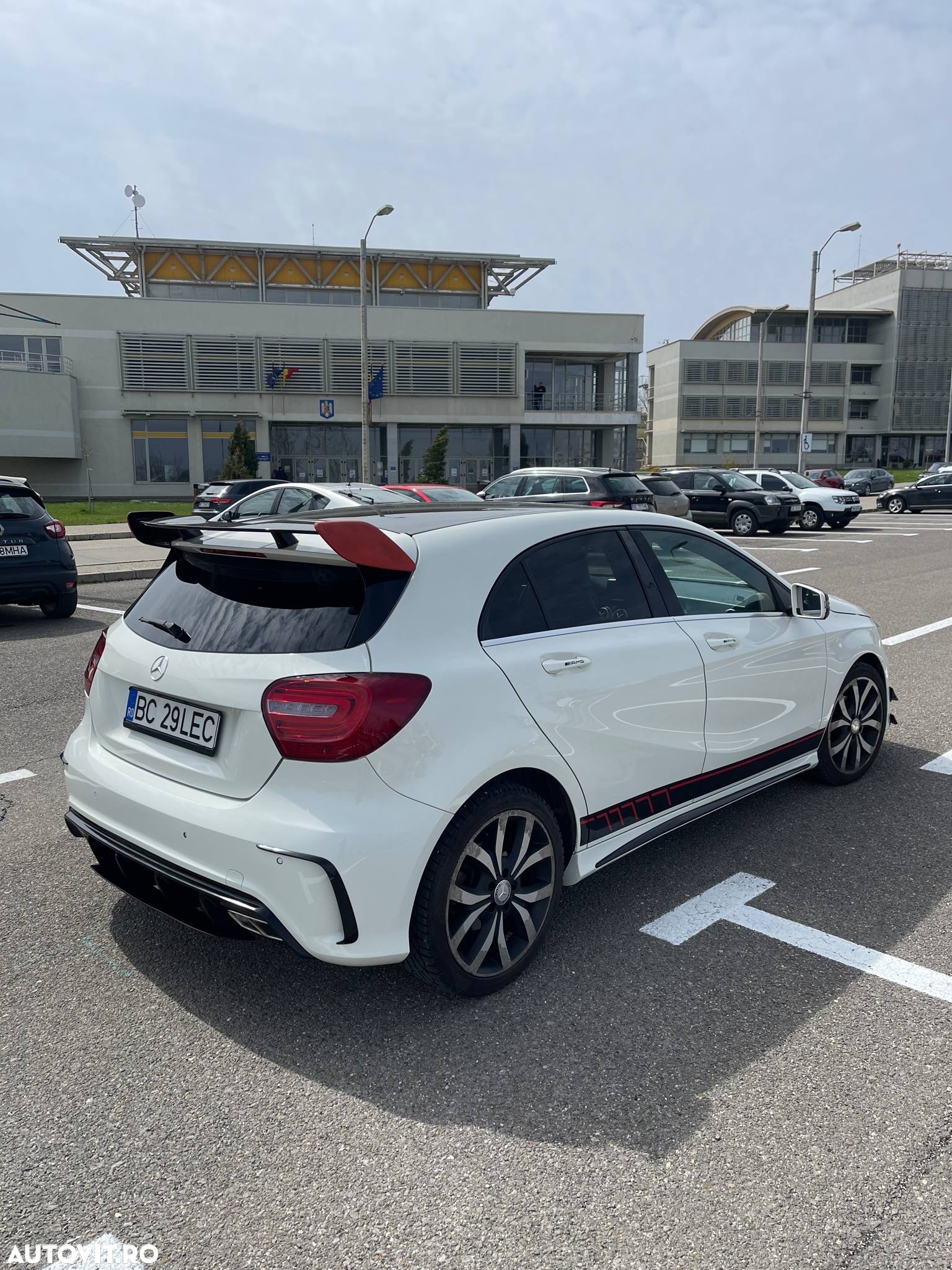 Mercedes-Benz A 180 CDI (BlueEFFICIENCY) 7G-DCT - 3