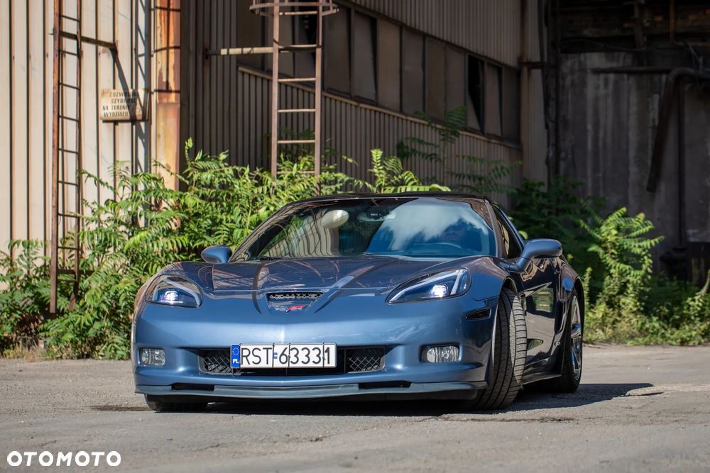 Chevrolet Corvette - 2