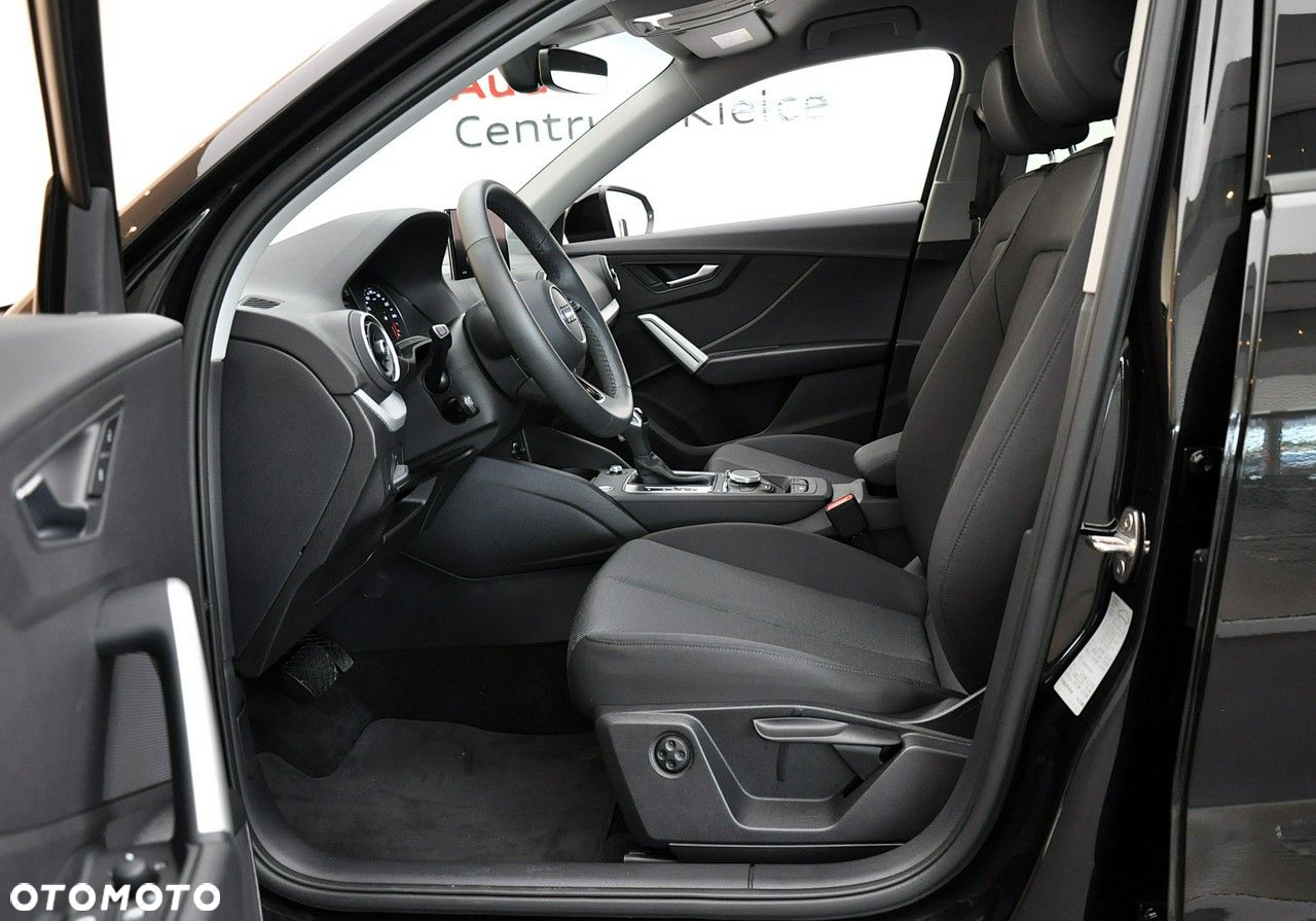 Audi Q2 - 18