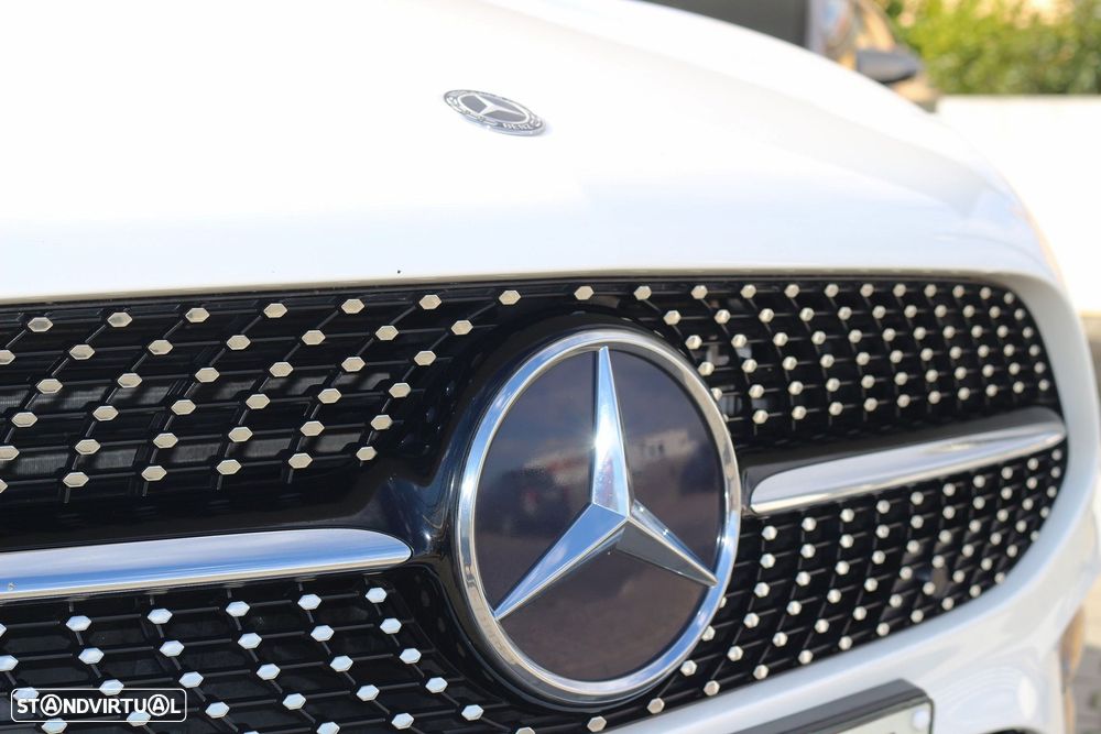 Mercedes-Benz A 250 e AMG Line - 8