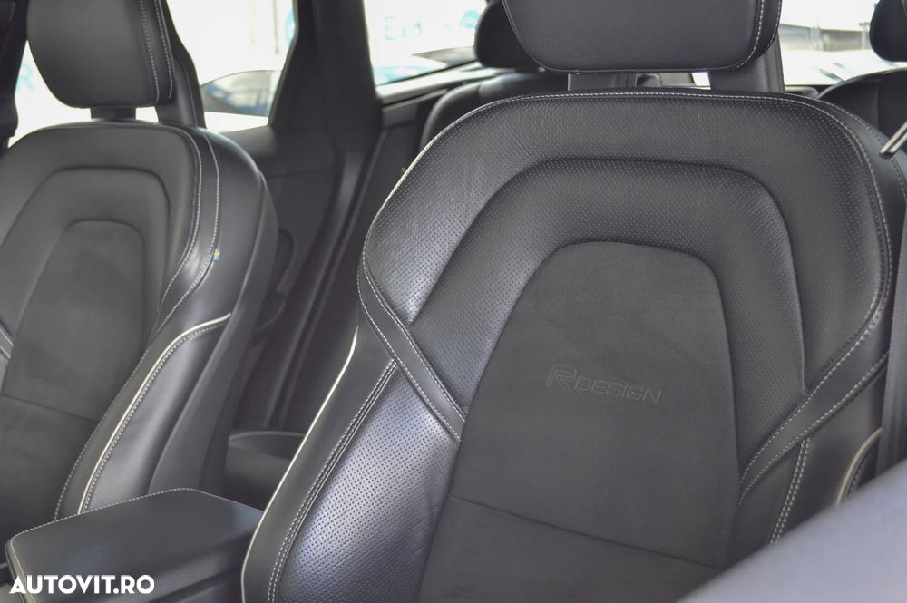 Volvo XC 60 D4 AWD R-Design - 30