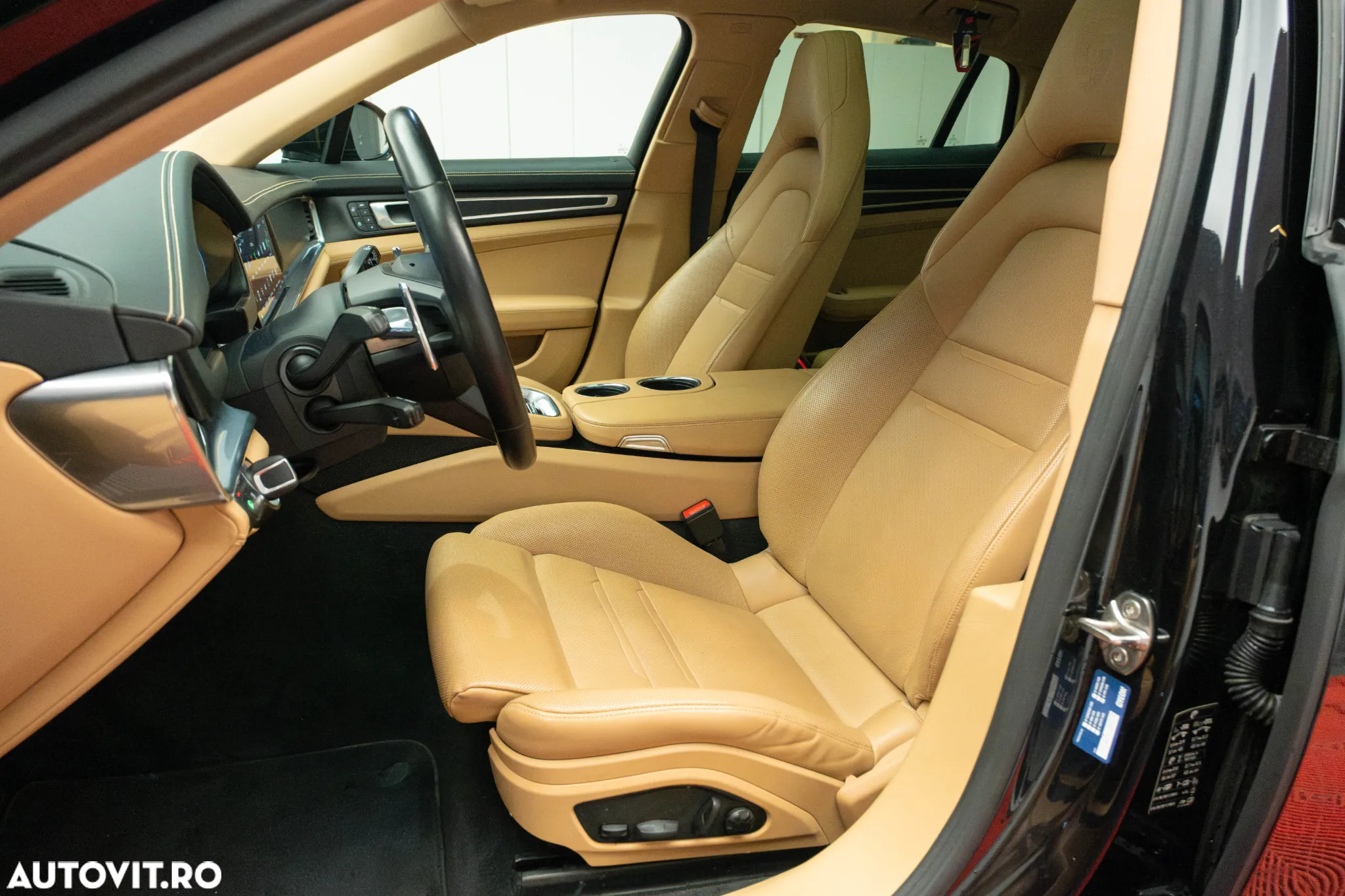 Porsche Panamera - 13
