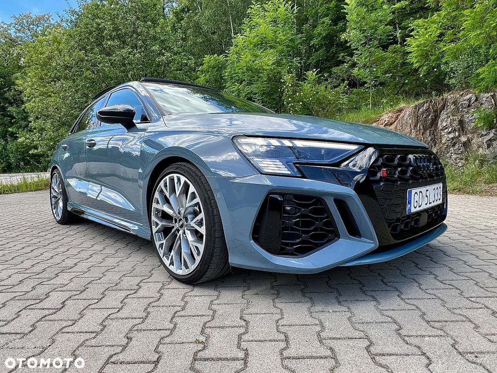 Audi RS3 Sportback - 1