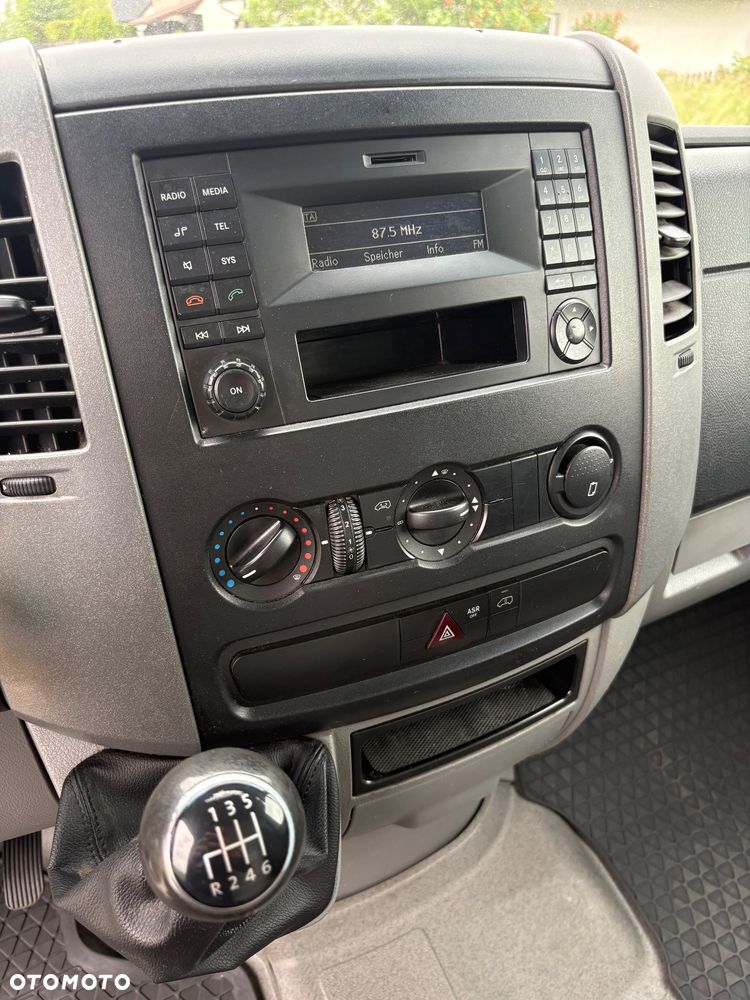 Volkswagen Crafter - 16
