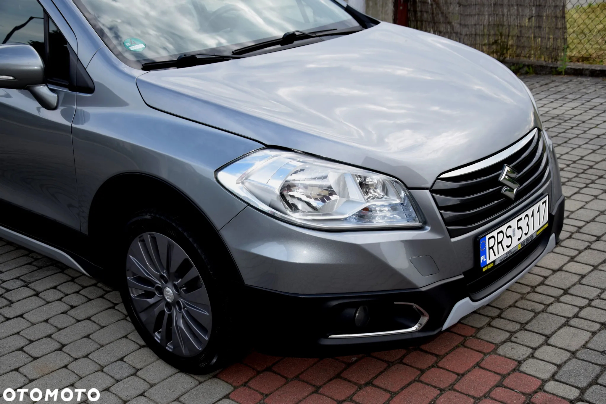 Suzuki SX4 S-Cross - 12