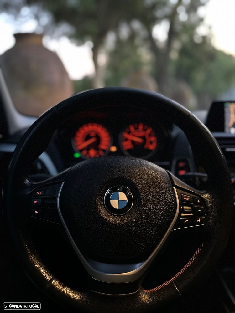 BMW 118 d Sport Line - 10