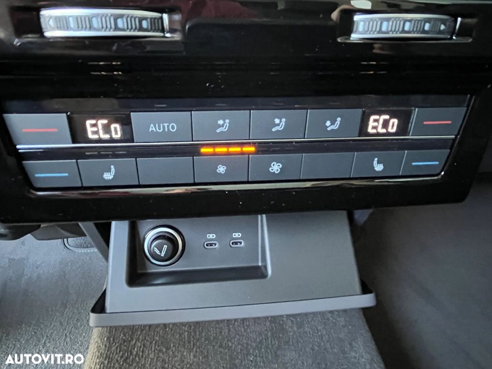 Volkswagen Touareg V6 TDI 4MOTION Elegance - 15