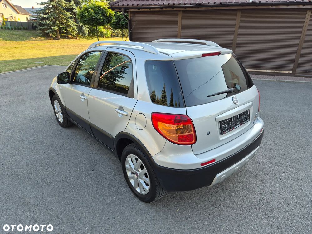 Fiat Sedici 1.6 16V 4x4 Lounge - 14