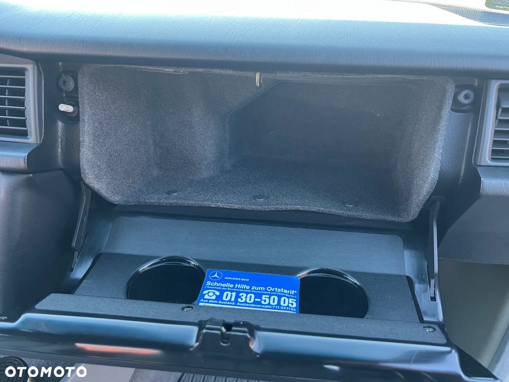 Mercedes-Benz W201 (190) - 38