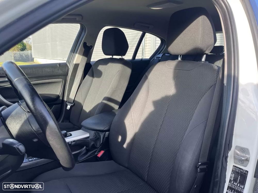 BMW 116 d Line Sport - 35