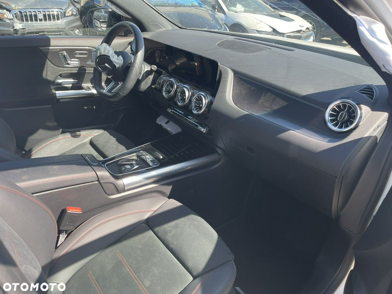 Mercedes-Benz GLA 200 d 4-Matic AMG Line - 10