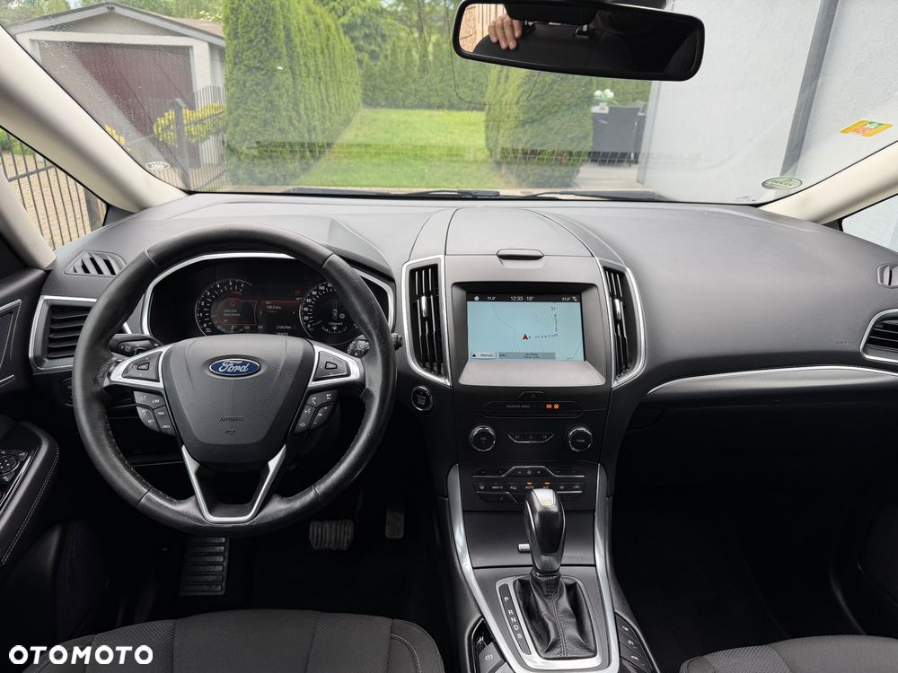 Ford S-Max 2.0 TDCi Titanium PowerShift - 8