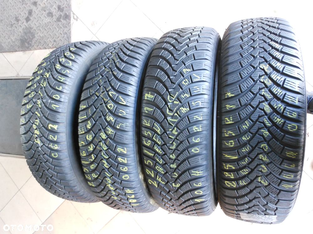 Opony 225/65r17 falken eurowinter hs01 suv 8mm  zima komplet - 1