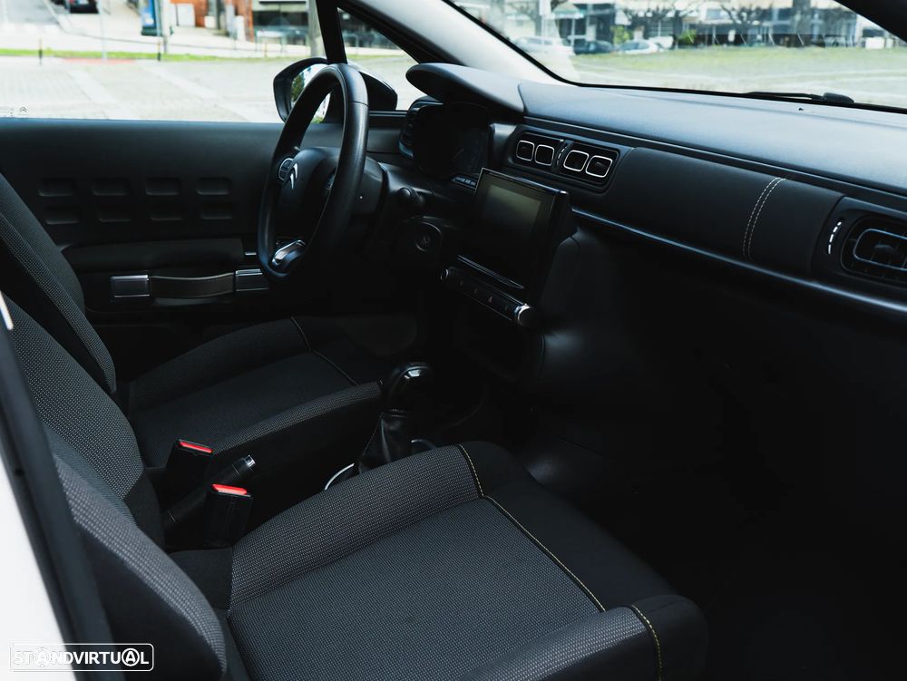 Citroën C3 1.2 PureTech C-Series - 21