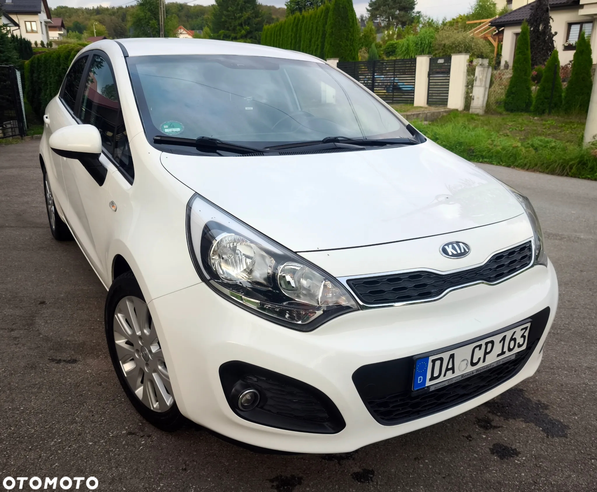 Kia Rio 1.2 Dream Team Edition - 2