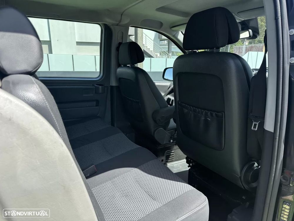 Mercedes-Benz Vito Compacta CREW - 47