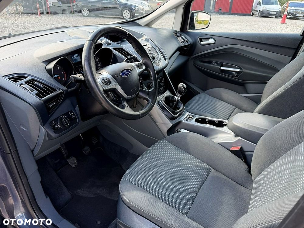 Ford C-MAX - 11