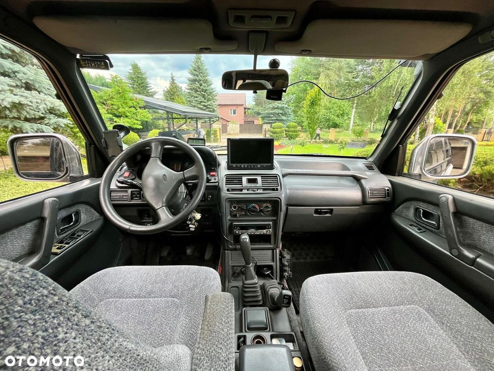 Mitsubishi Pajero 2.5 TD GLS - 5