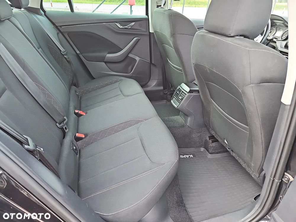 Skoda Kamiq 1.0 TSI Ambition DSG - 22