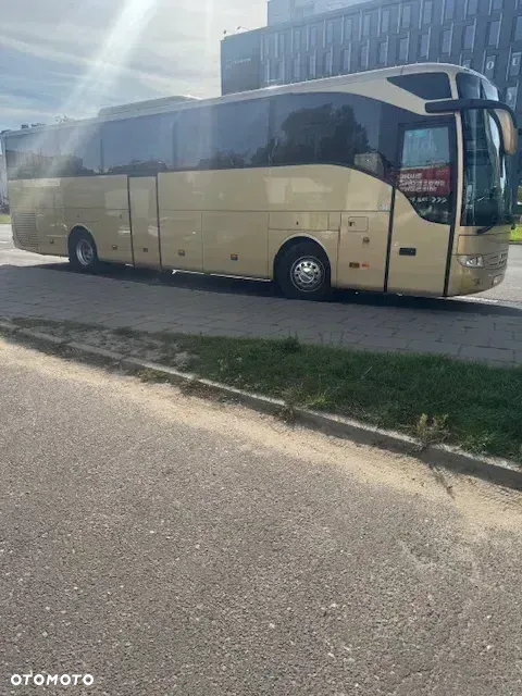 Mercedes-Benz TOURISMO - 3