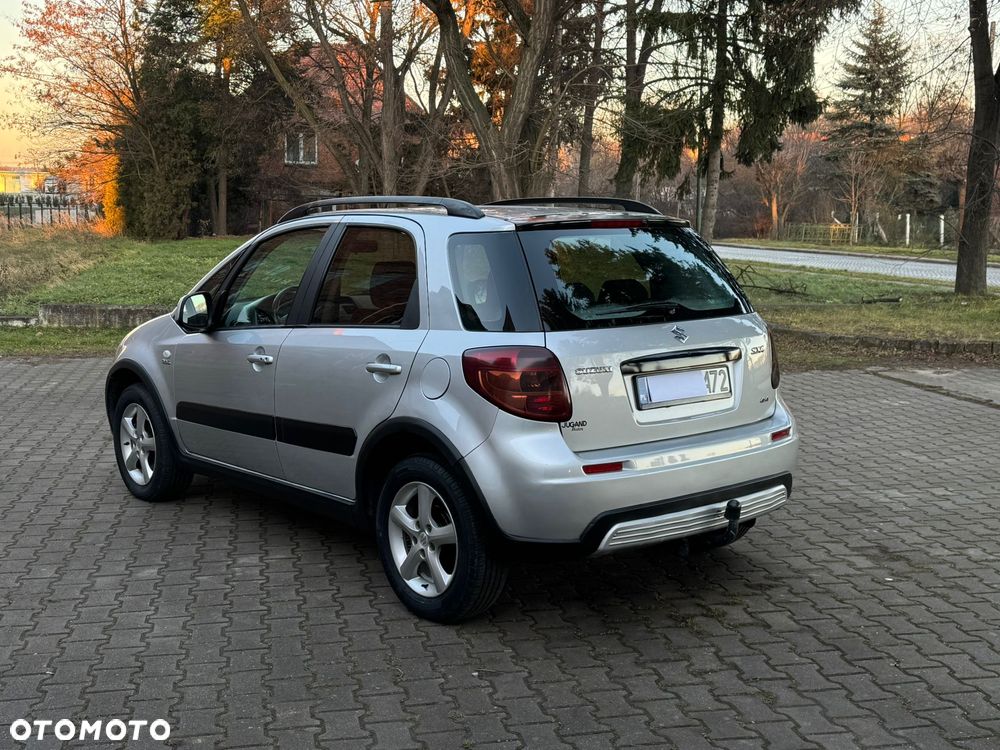 Suzuki SX4 1.9 DDiS 4WD GS / Premium - 3
