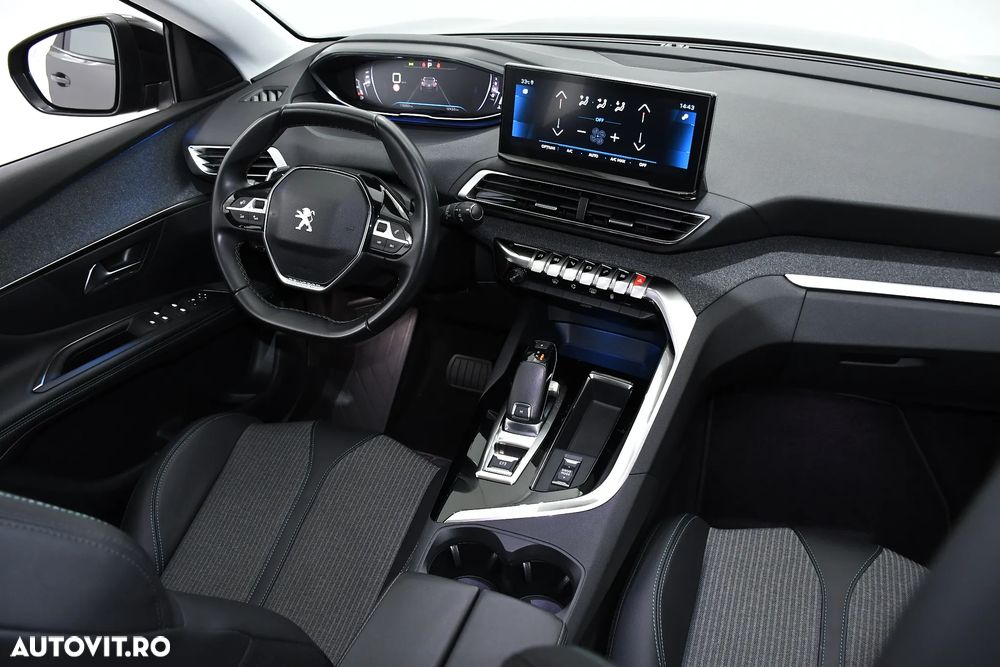 Peugeot 3008 1.2 PureTech S&S EAT8 Allure - 5