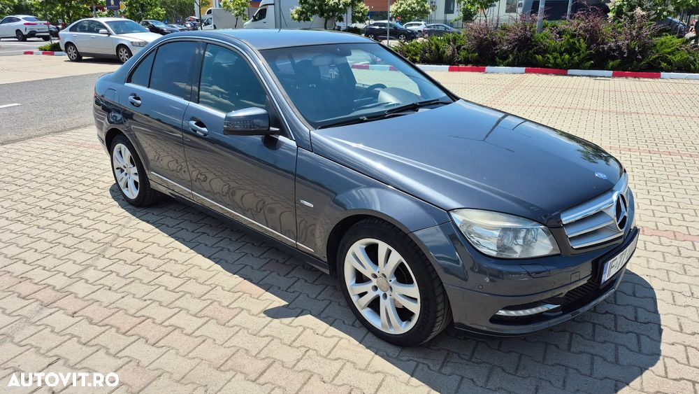 Mercedes-Benz C 200 CGI Automatik BlueEFFICIENCY Avantgarde - 8