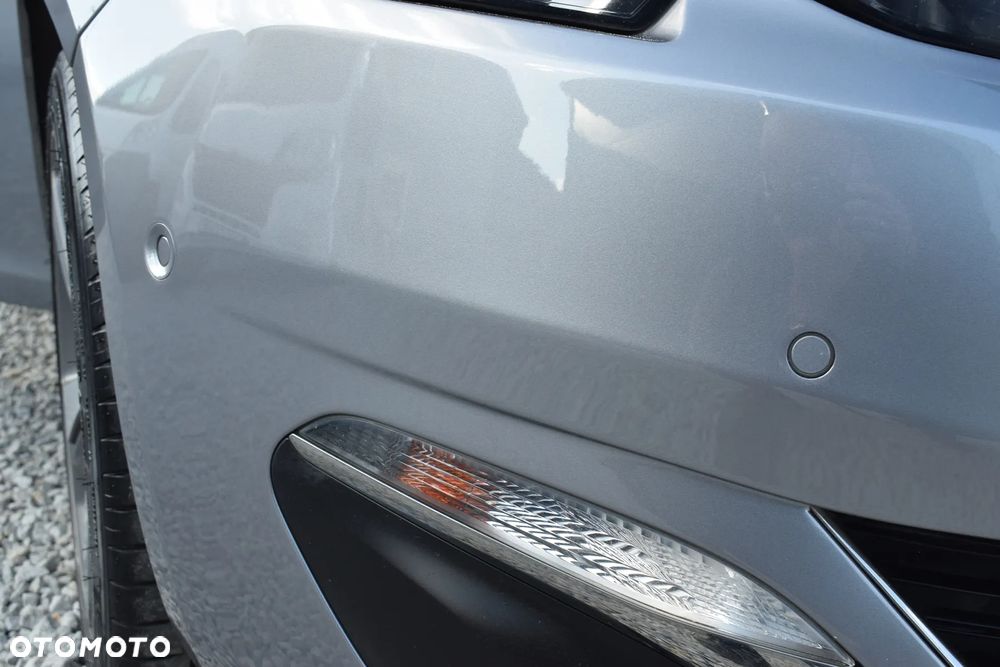 Peugeot 308 1.2 PureTech Allure S&S - 37