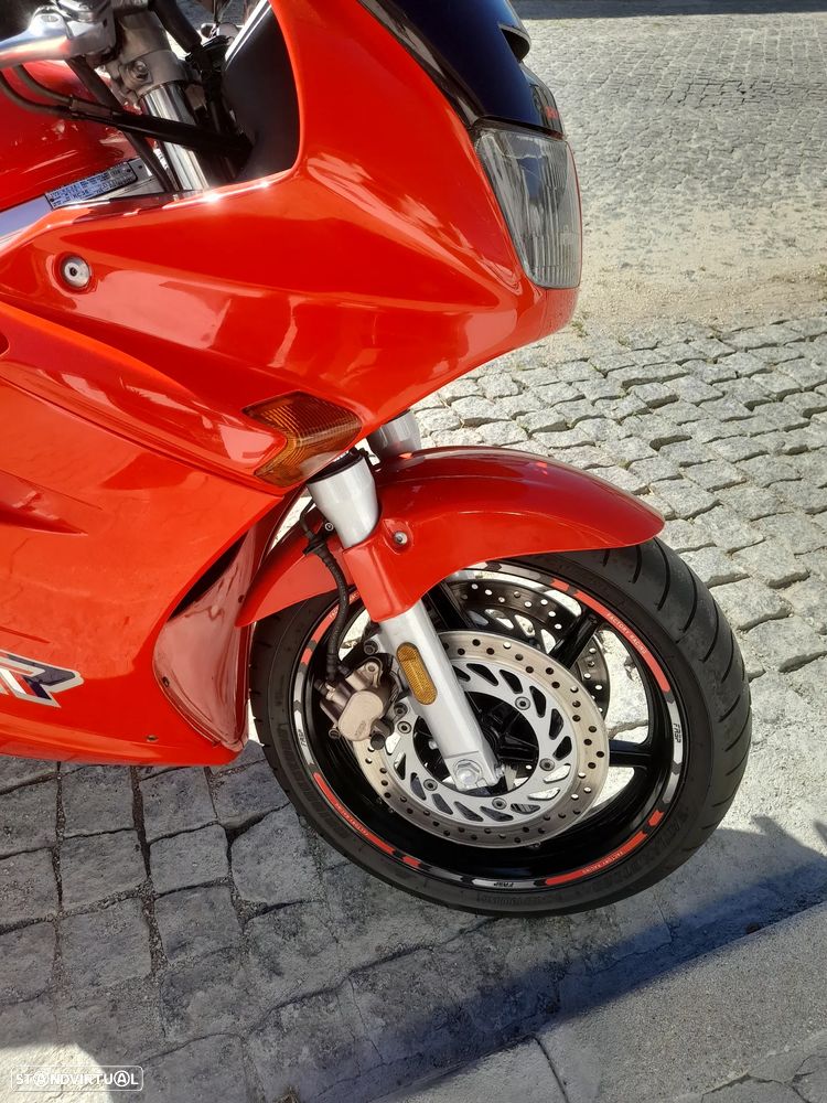 Honda VFR Classica nacional - 7