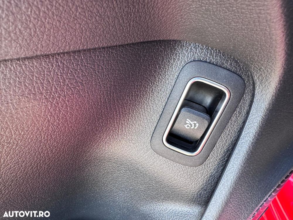 Mercedes-Benz CLA 220 7G-DCT AMG Line - 23