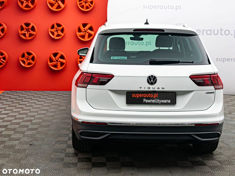 Volkswagen Tiguan 2.0 TSI 4Mot Life DSG - 25