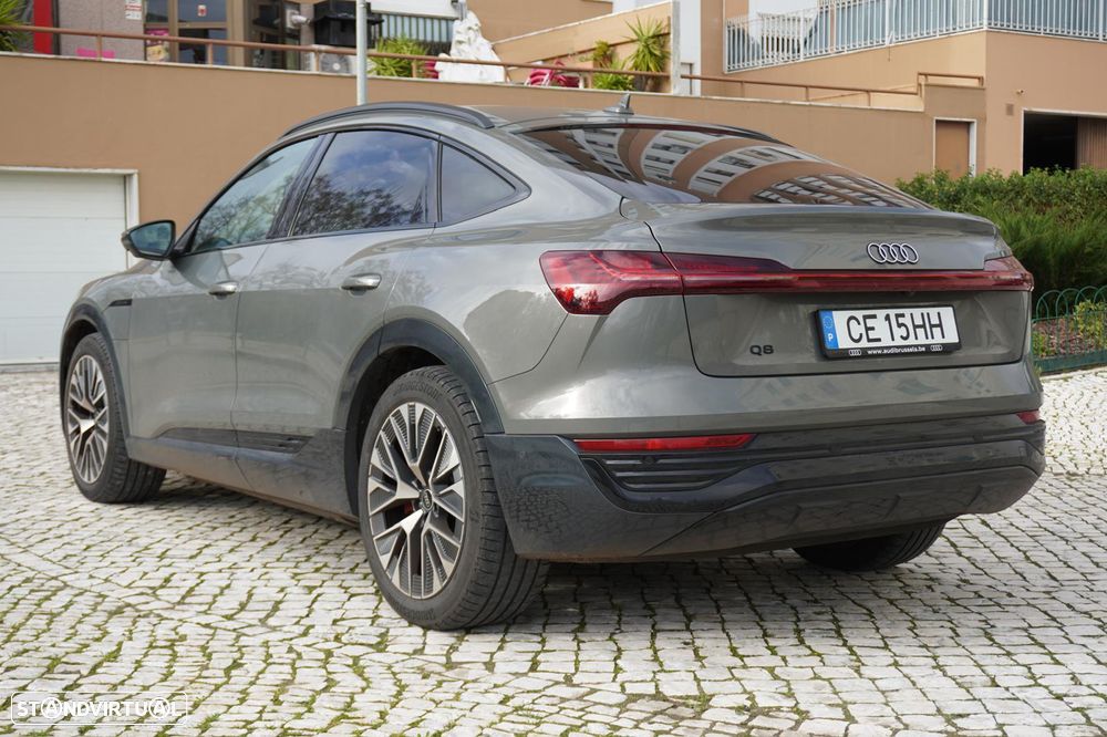 Audi Q8 e-Tron Sportback 55 quattro S line - 4