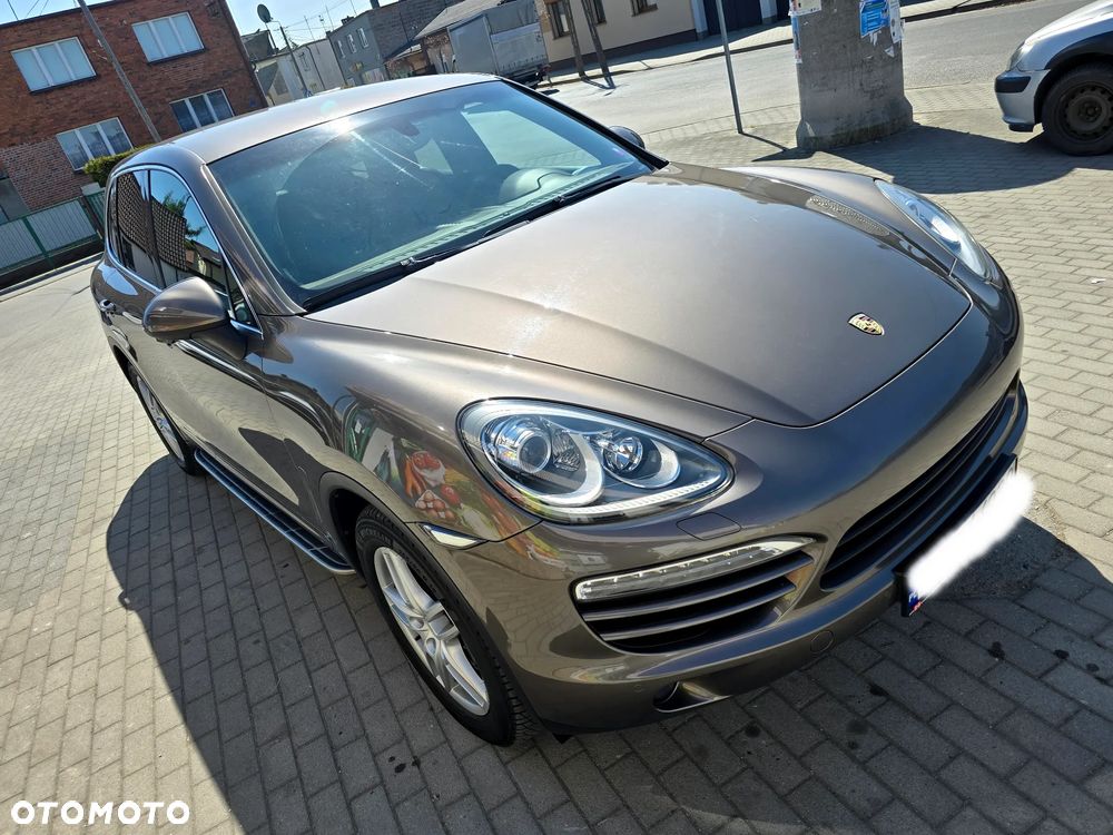 Porsche Cayenne - 22