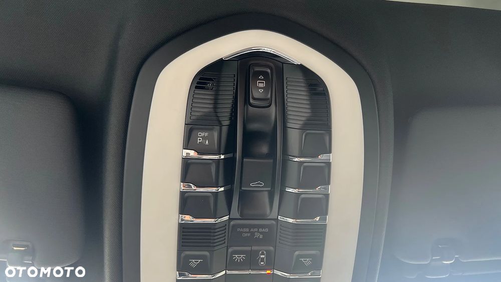 Porsche Cayenne S Diesel Tiptronic S - 13