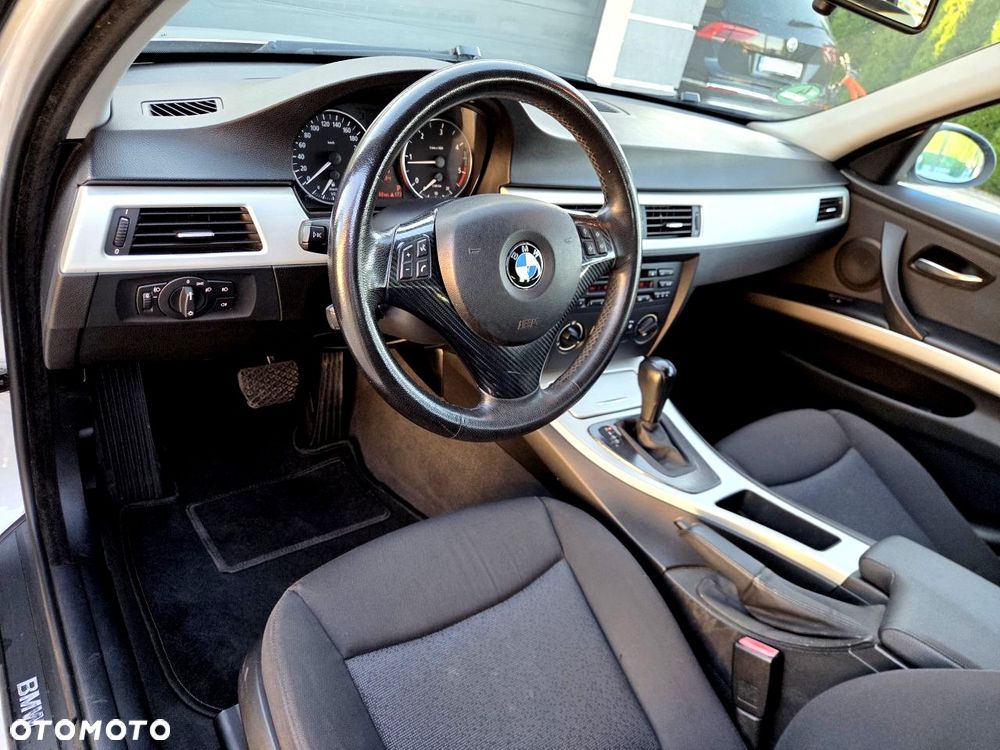 BMW Seria 3 - 15