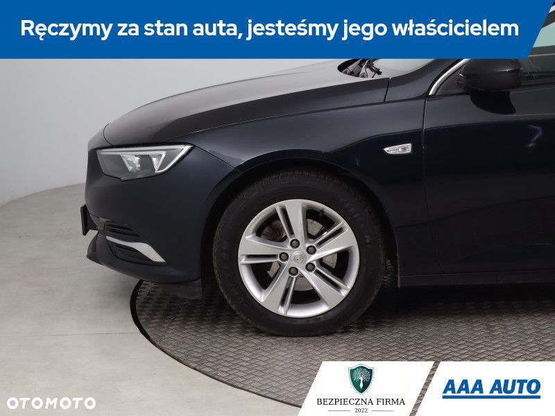 Opel Insignia - 16