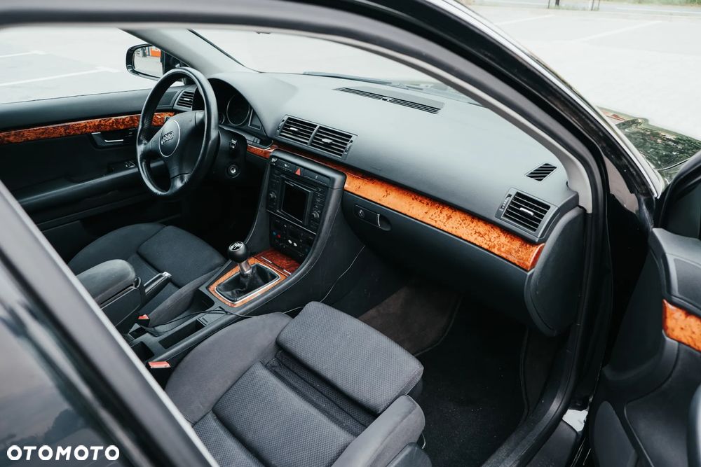 Audi A4 Avant 1.9 TDI - 10