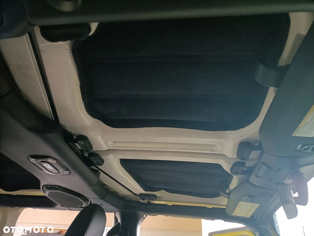 Jeep Wrangler Unlimited GME 2.0 Turbo Sahara - 15
