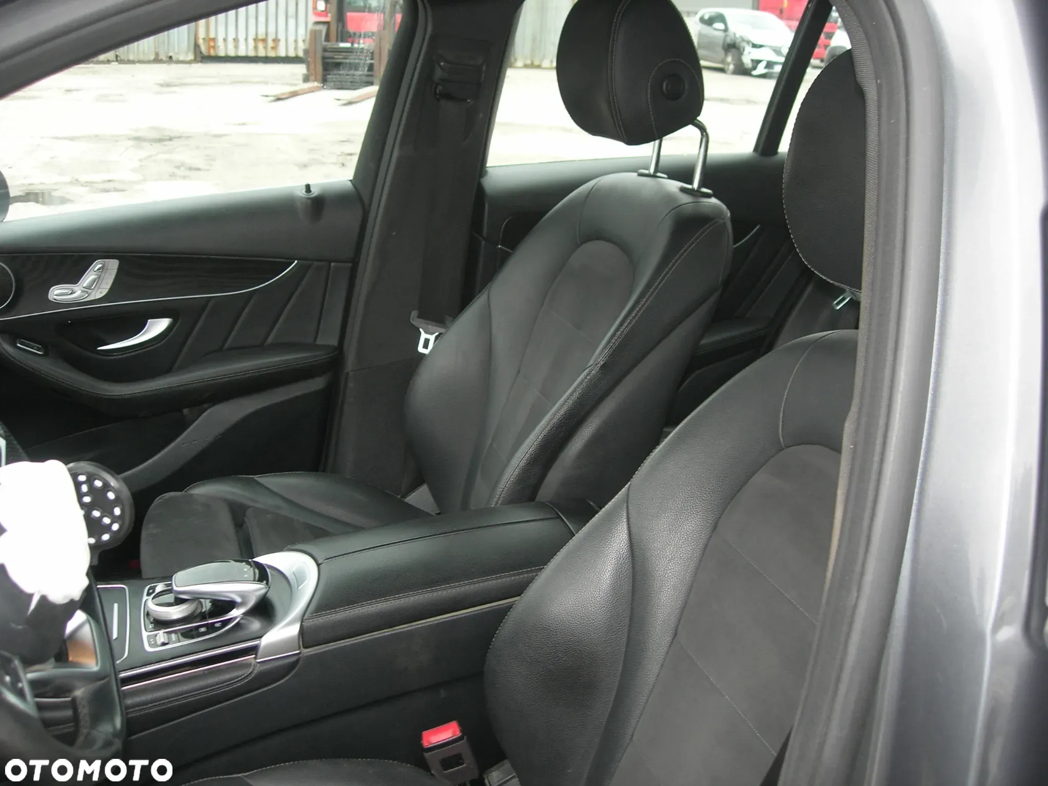 Mercedes-Benz GLC 220 d 4Matic 9G-TRONIC AMG Line - 14