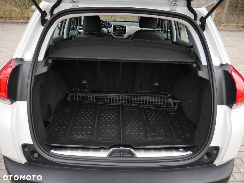 Peugeot 2008 120 VTI Allure - 33
