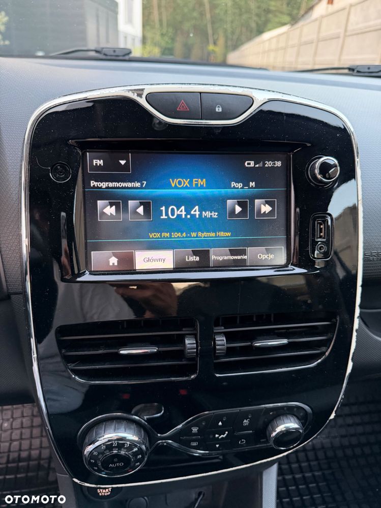 Renault Clio - 5