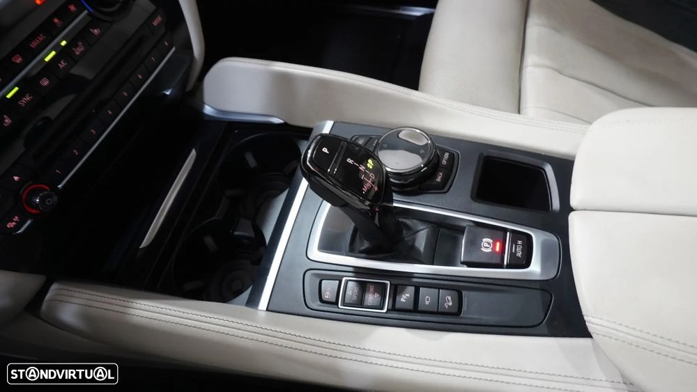 BMW X6 40 d xDrive - 26