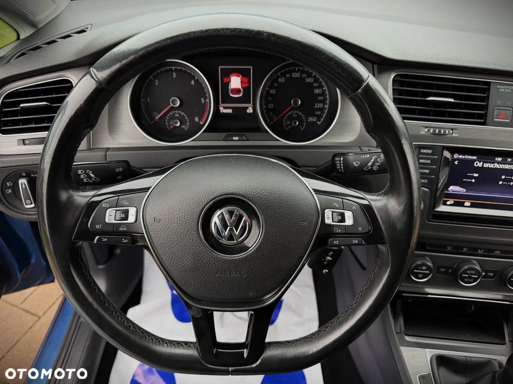 Volkswagen Golf 1.6 TDI BlueMotion Technology Cup - 30