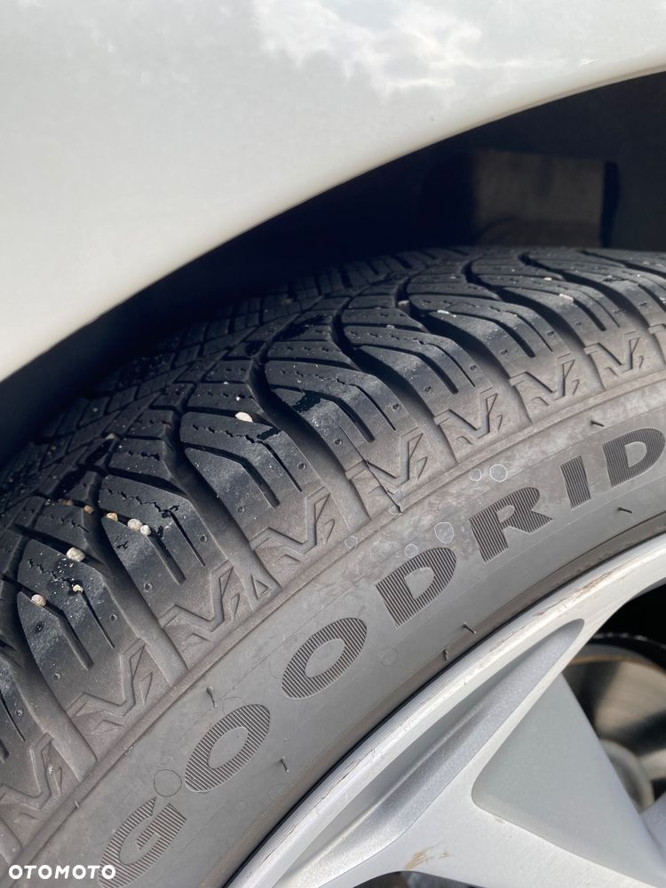 Peugeot 308 SW BlueHDi 150 EAT6 Stop & Start Allure - 12