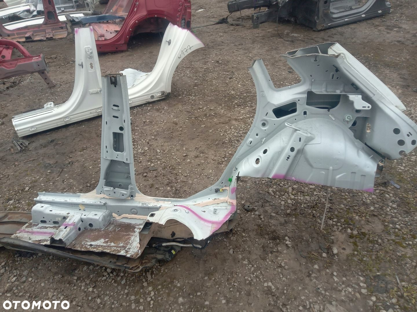 VW POLO 2G VI ĆWIARTKA PRAWA TYLNA PRÓG SŁUPEK - 3