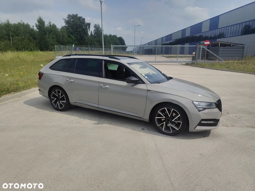 Skoda Superb 2.0 TDI SCR Sportline DSG - 7