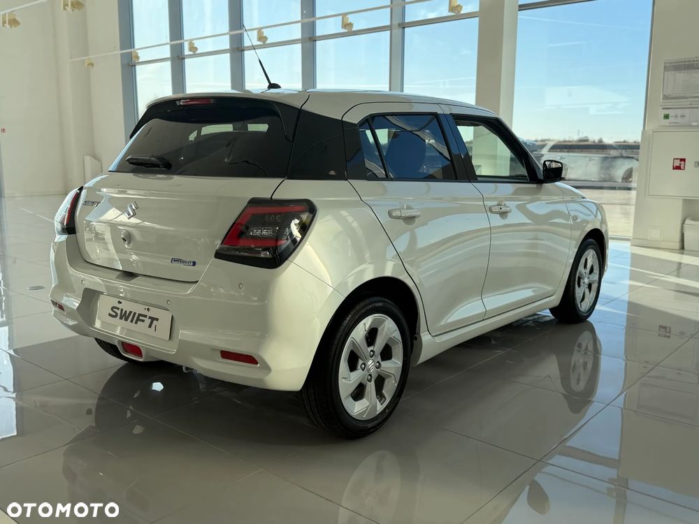 Suzuki Swift 1.2 Dualjet SHVS Premium Plus CVT - 7