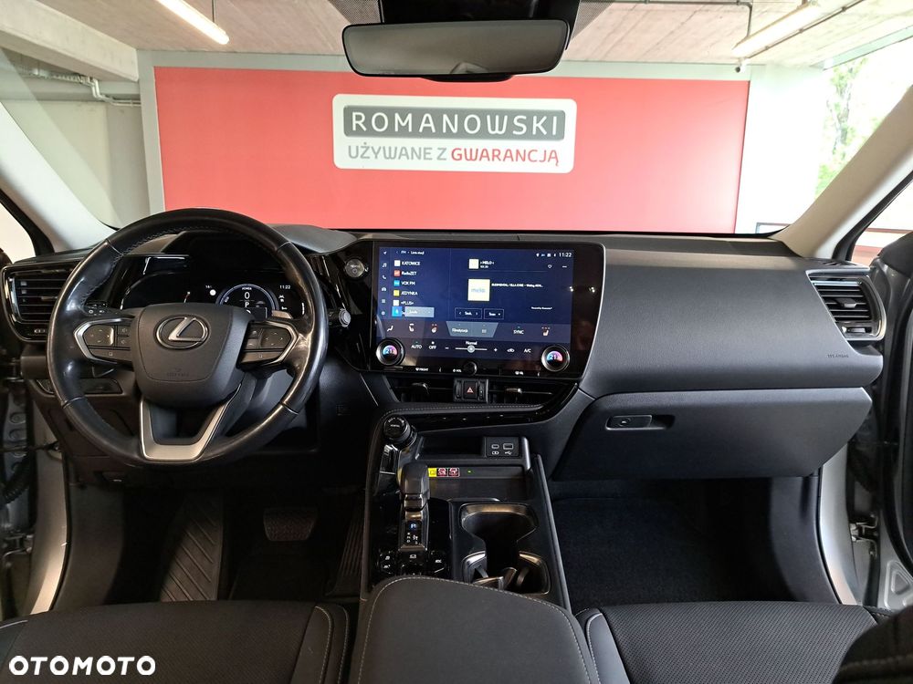 Lexus NX 350h Prestige AWD - 19