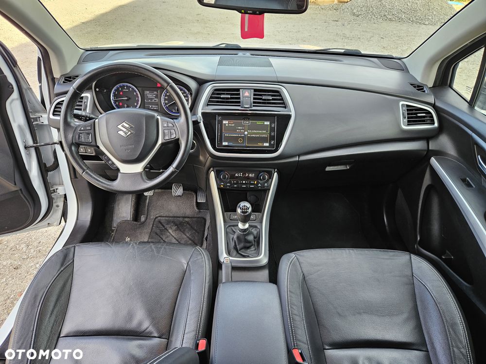 Suzuki SX4 S-Cross 1.4 Boosterjet Comfort - 17