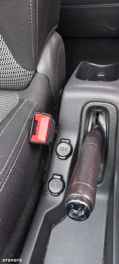 Citroën C3 1.2 PureTech Selection - 31